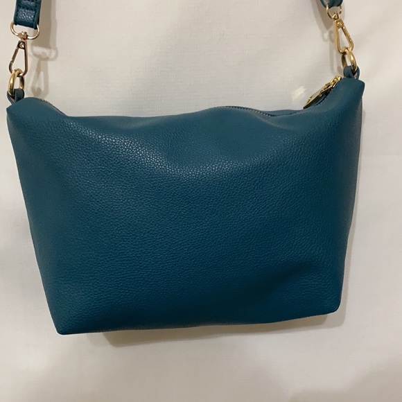 Bebe Los Angeles teal purse. Measures 14”x9”x4” with a 48” long and adjustable - Picture 5 of 6